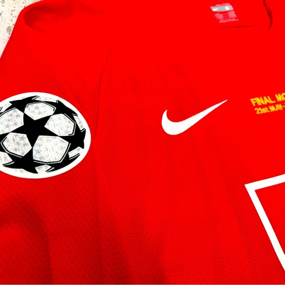 Adult Christiano Ronaldo Long Sleeve Jersey Men’s and Kids Soccer Collection NWT - Picture 4 of 5